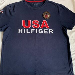 Tommy Hilfiger men’s large cotton blue t-shirt.